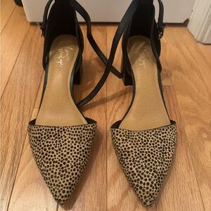 Crown Vintage Black and Tan Women's Shoes - new without tags, never worn